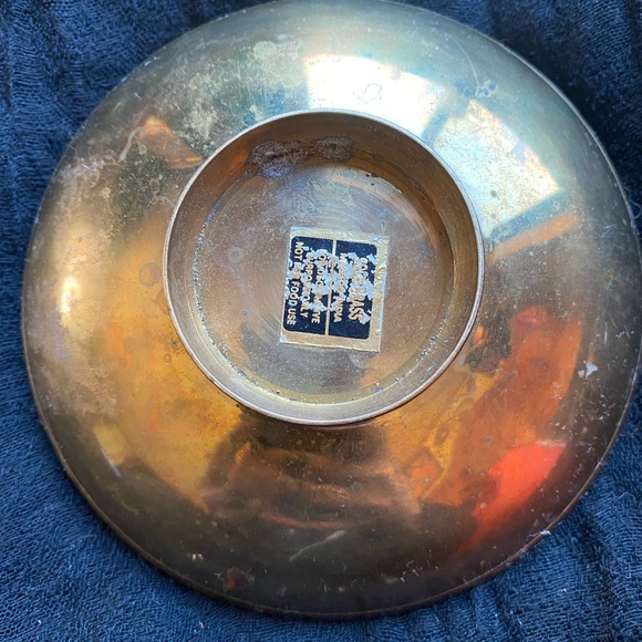 VTG Scalloped Lovebirds Solid Brass Bowl! India. - Picture 3 of 5